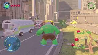 Excelsior Hulk / Stan Lee exploring town | Free Roam | LEGO Marvel Avengers screenshot 5