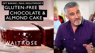 كيفية صنع كعكة الشوكولاتة واللوز الخالية من الغلوتين مع بول هوليود | ويتروز
