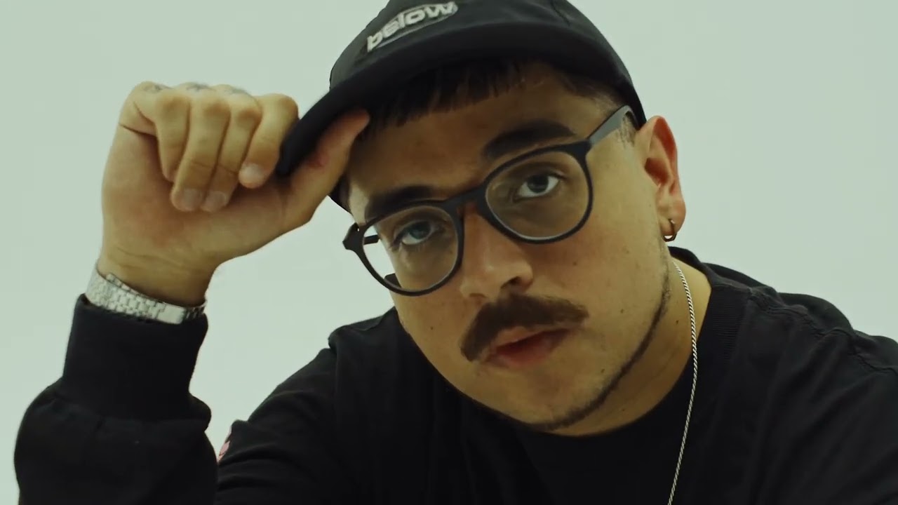 Παρακολούθηση Douglass - keep it REAL ft. T&K (Visualizer) | ENIAG στο YouTube Παρακολούθηση Douglass - keep it REAL ft. T&K (Visualizer) | ENIAG στο YouTube