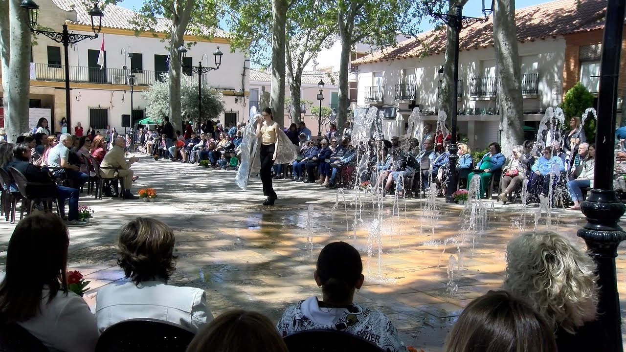 La Glorieta de Argamasilla de Alba acoge el desfile de moda de Pasarela Madrid Real