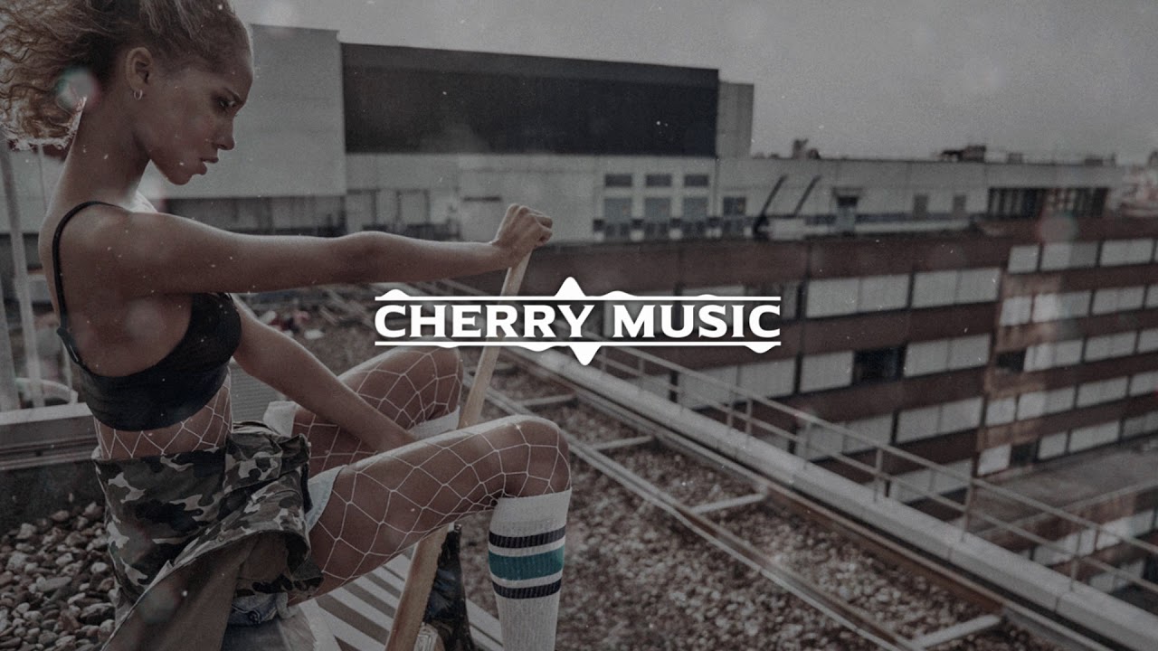 D1n. беги дорогая беги. бегут года песня. картинки детство куда бежишь. песня я бегу за тобою.