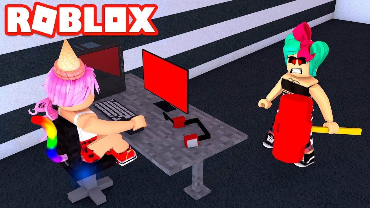 La Bestia Se Enamora De Deiak Otra Vez Flee The Facility By - socorro deiak se convierte en la mujer de rojo en roblox