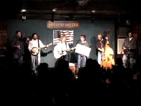 The Cluster Pluckers at the Station Inn - "Ding Do...