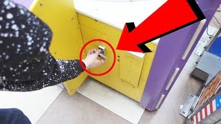 ОГРАБИЛИ САМЫЙ БОЛЬШОЙ АВТОМАТ!!!! КАК ПОЛУЧИТЬ ДОРОГОЙ ПРИЗ! ОГРАБИЛИ САМЫЙ БОЛЬШОЙ АВТОМАТ!!!! КАК ПОЛУЧИТЬ ДОРОГОЙ ПРИЗ!