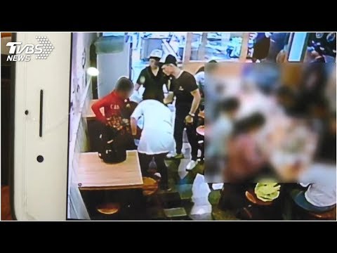 老婦吞白菜噎到！　知名火鍋店員工CPR救回│TVBS新聞網