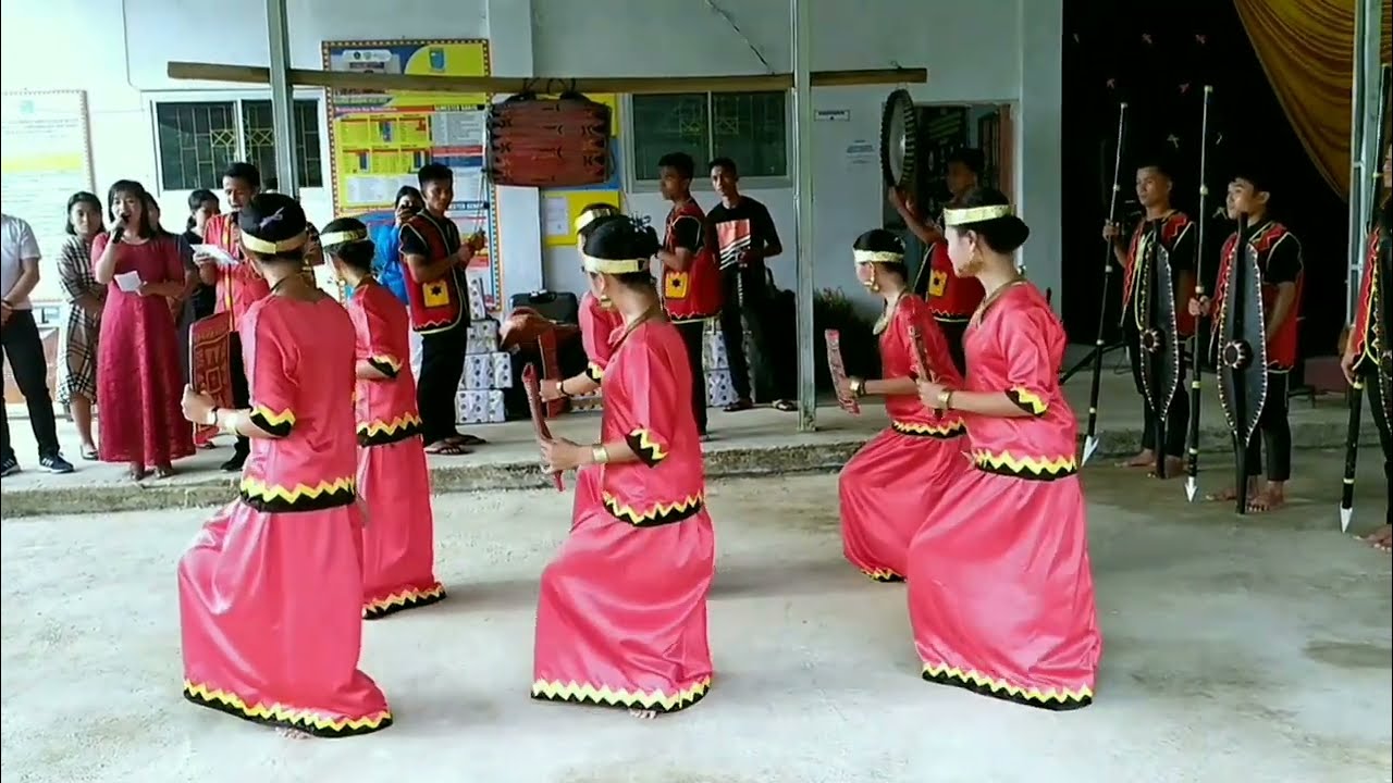 Tari Sekapur Sirih I Adat Nias - Sanggar STTAM Nias Barat