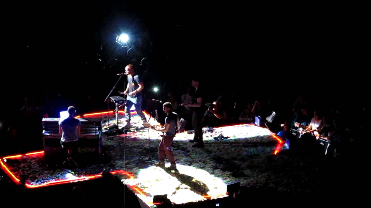 Coldplay - Up In Flames (Live)