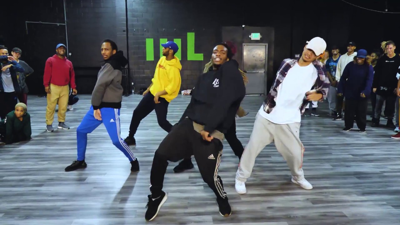 Shaq Famous Reed Class Choreography - YouTube