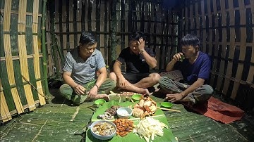 #830. Leven buiten de gebaande paden, op natuurlijke wijze op zoek naar voedsel