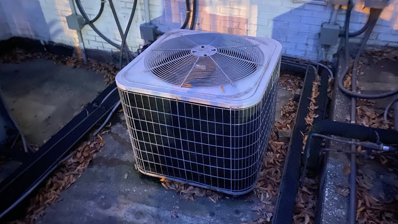 2008 Carrier Base 13 Heat Pump “Full” Defrost Cycle (Big Steam Show