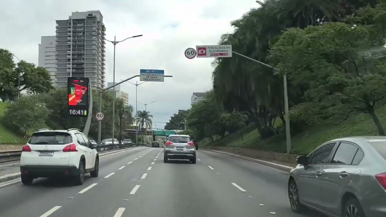Rolê do Viaduto Leste Oeste ate  Av  23 de Maio