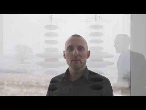 Video: Bývalý špión Pentagónu Sa Priznal K UFO - Alternatívny Pohľad