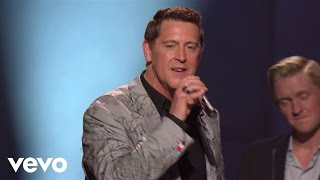 Video thumbnail of "Ernie Haase & Signature Sound - What A Savior (Live)"