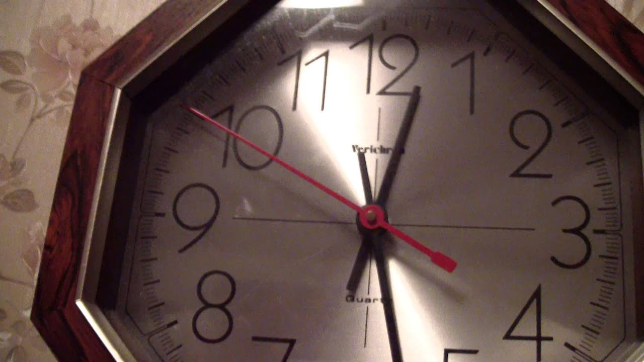 Vintage Battery Ed Verichron Wall Clock You Vintage Battery Ed Verichron Wall Clock