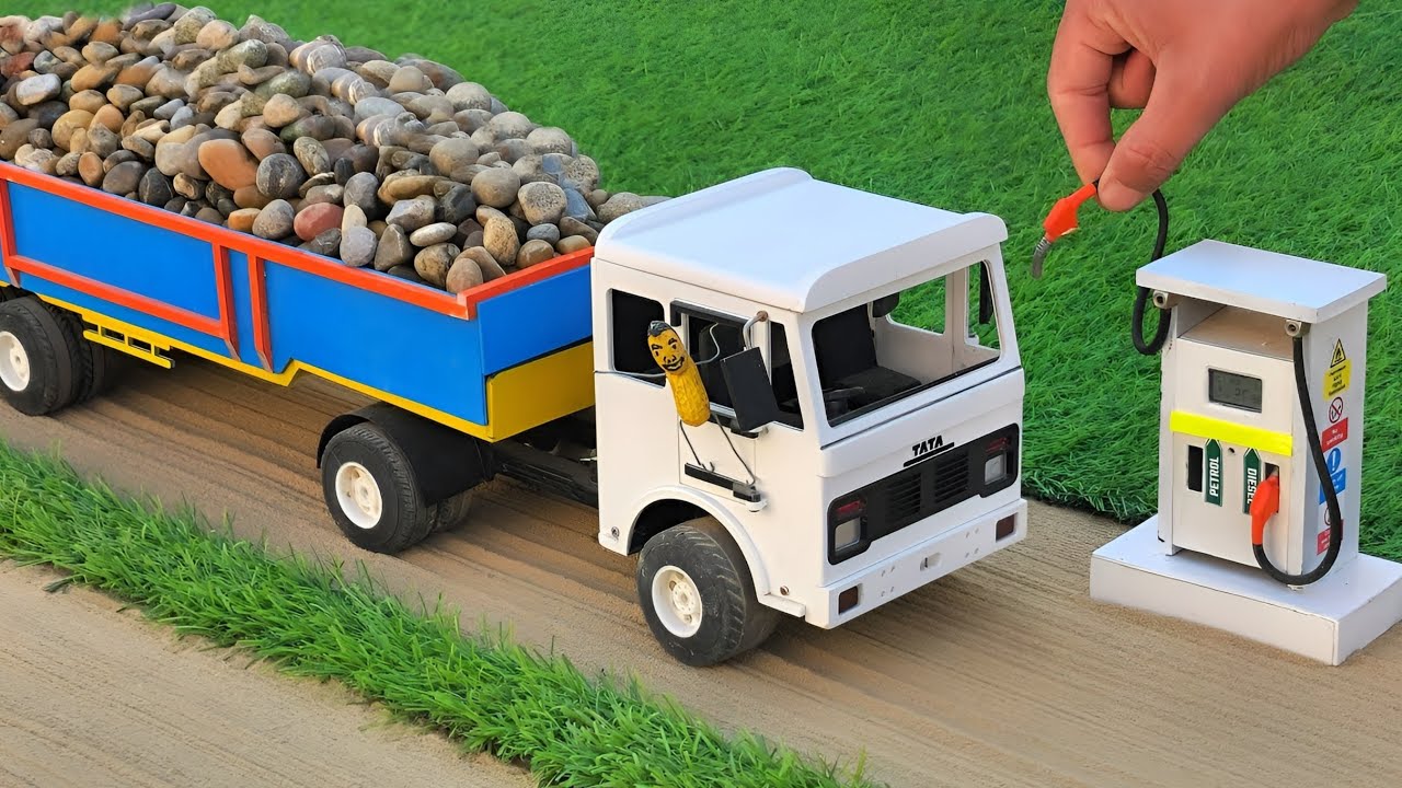 Строительство мини-моста своими руками | Изготовление моста из мини-трактора и грузовика | Творче...