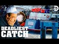 Huge swells force the saga back to the harbor  deadliest catch