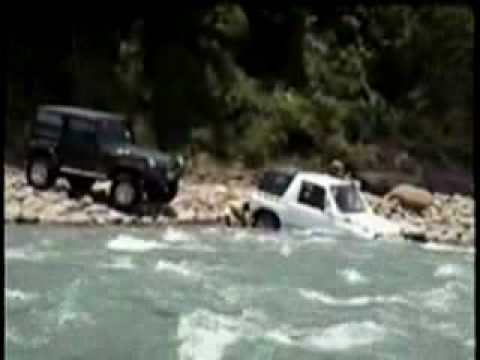 Suzuki River crossing 4wd 4x4