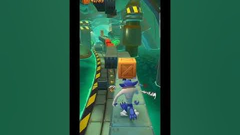 Crash on the Run - Sewer or Later Red Gem Challenge (Break All the Crates!)