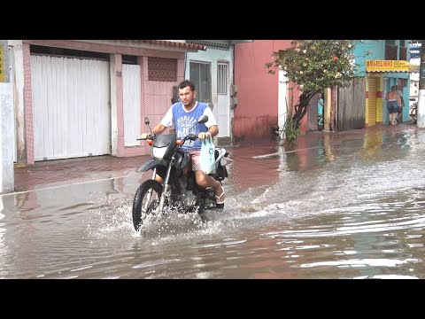 Temporal de duas horas inunda ruas e casas em Arraial do Cabo|| portalmultiplix.com