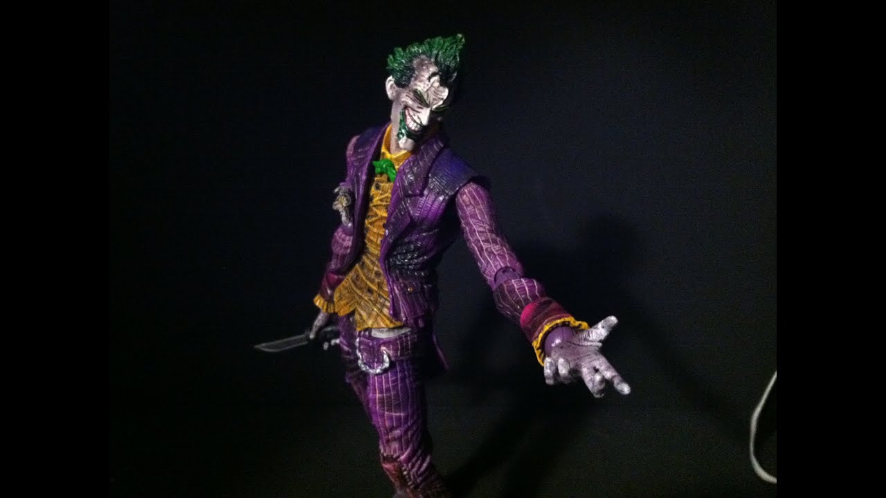 play arts joker