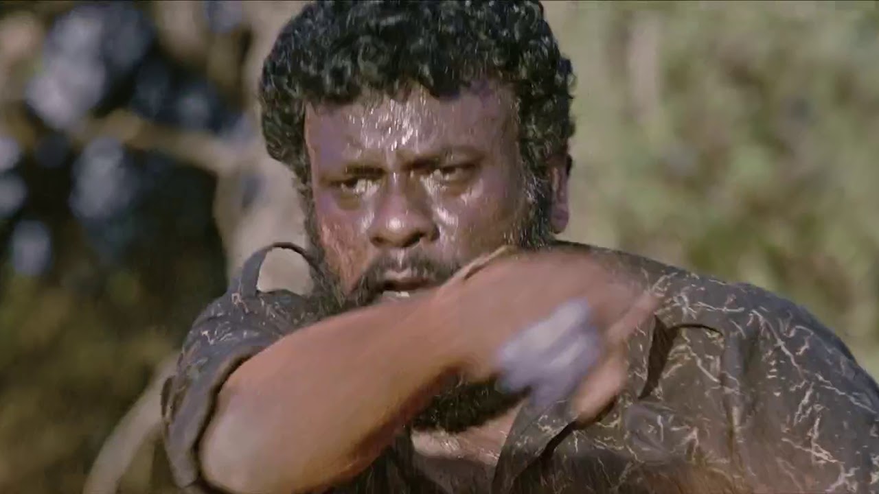 Interval fight scene  - Asuran (2019)
