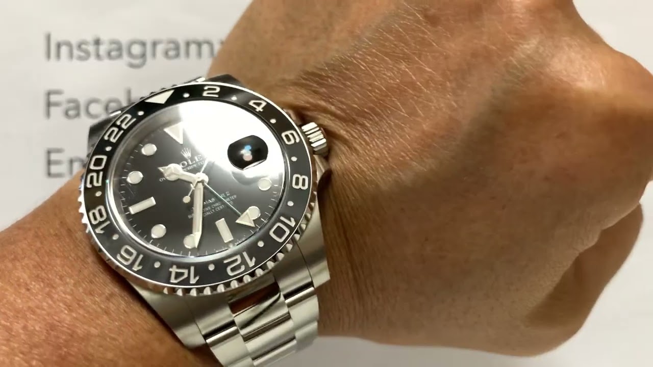 越來越多人討論𧐢式帶可能更適合運動型號，你有自己的審美眼光還是由潮流牽着鼻子走？Rolex Gmt Master II 灰黑圈 配Oyster 帶…