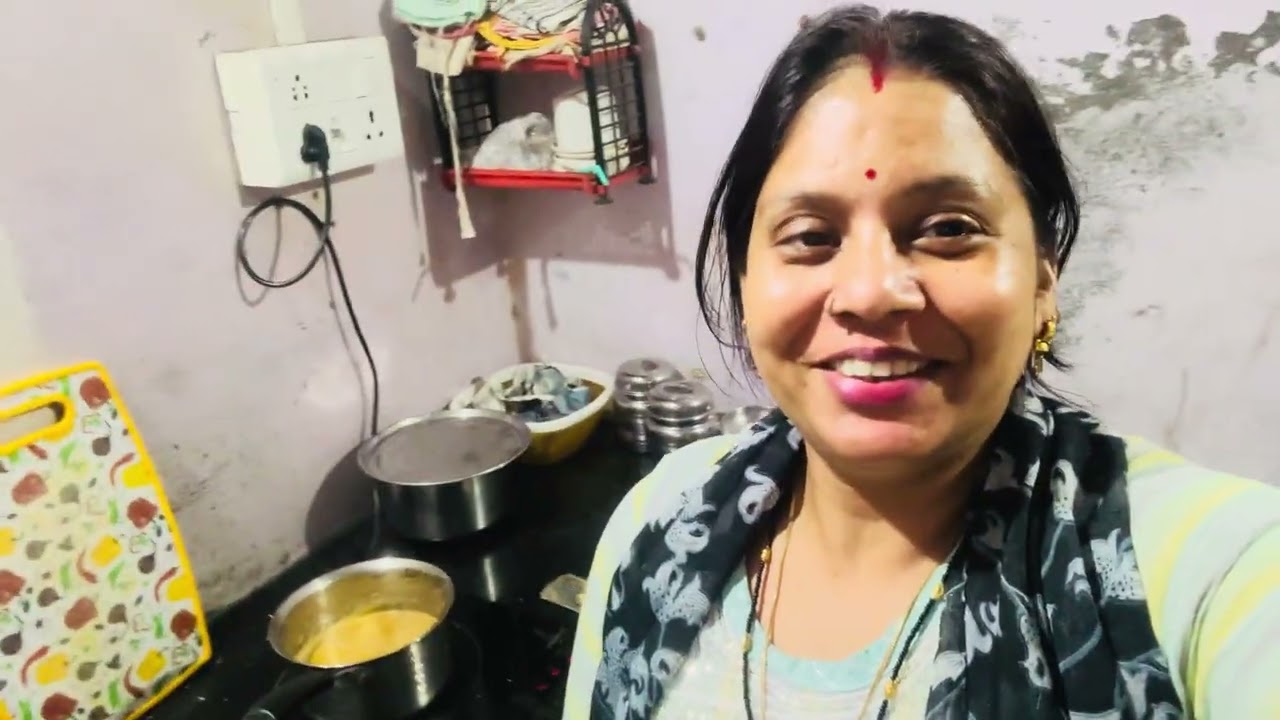 Mene aj khane me mung dal banai rat me gud ki ￼chay ☕️☕️☕️🫶🏻🫶🏻