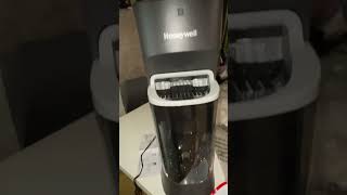 Honeywell humidifier to help keep the moisture and allergens under control. #honeywell #humidifier
