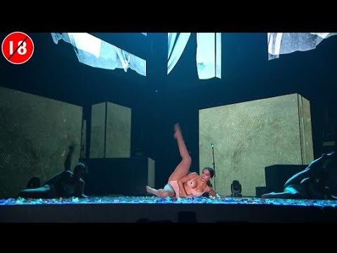 [+18] VÍDEO: Peitos de Anitta aparecem em Prêmio Multishow 2017! HD