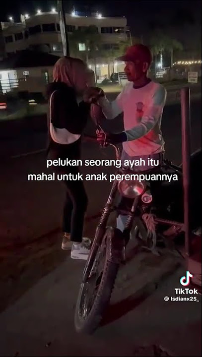 pelukan seorang ayah itu mahal Utuk anak perempuanya