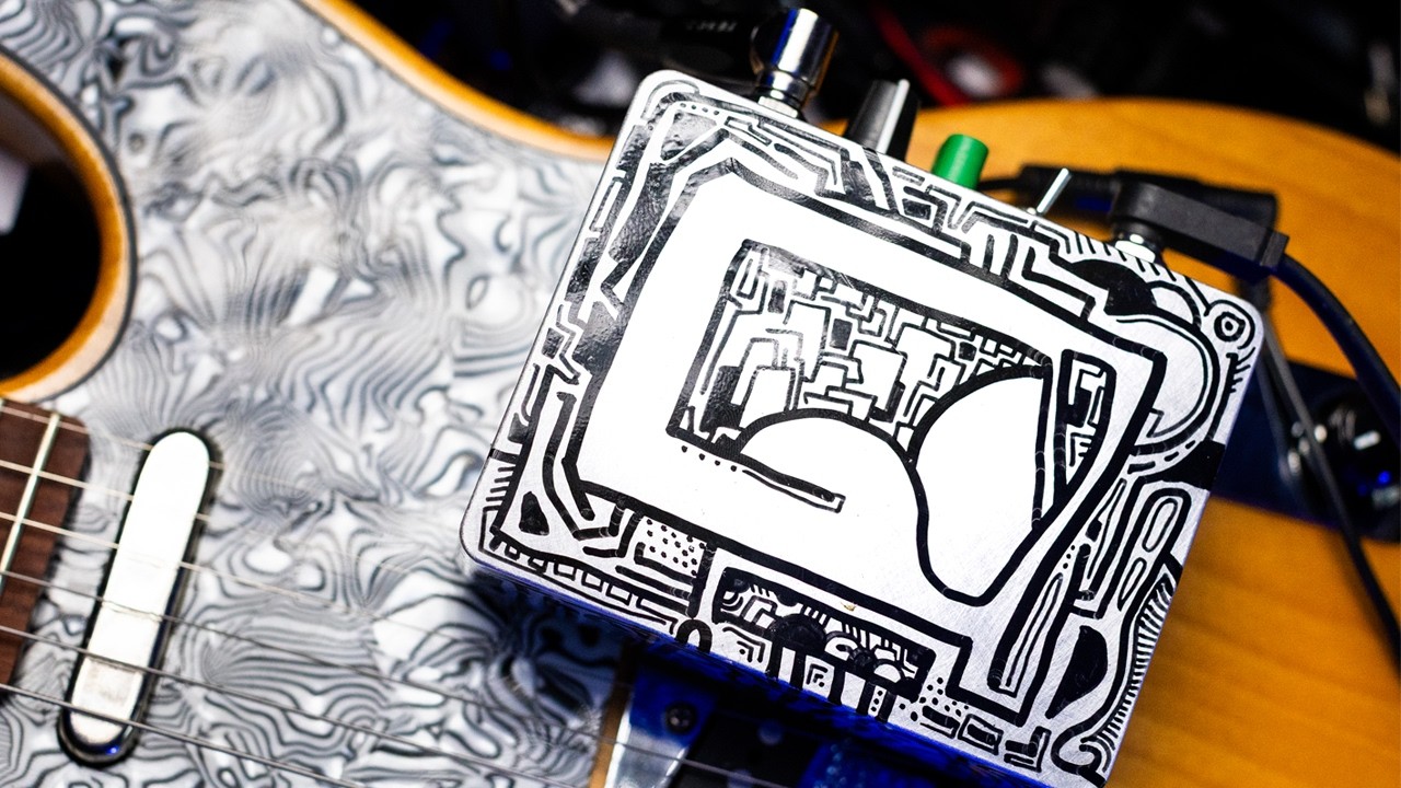 The Ruthie - Fuzz Preamp that turns your Volume into Gain