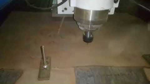 AKM1212 cnc router machine cutting on wood work test for Ed