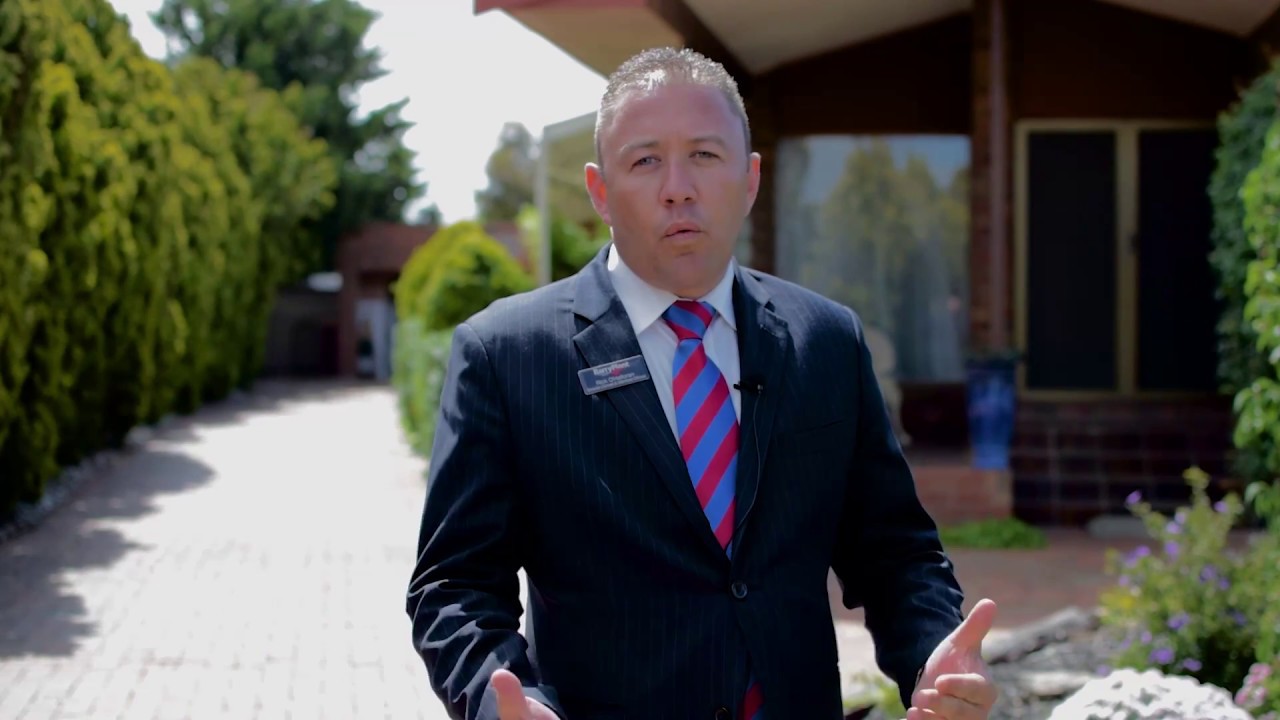 16 Crofton Court, Hoppers Crossing FOR SALE Barry Plant Real Estate