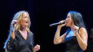 THE CORRS - So Young [LIVE in VIGO 2026] ¡Emocionante en Castrelos! screenshot 2