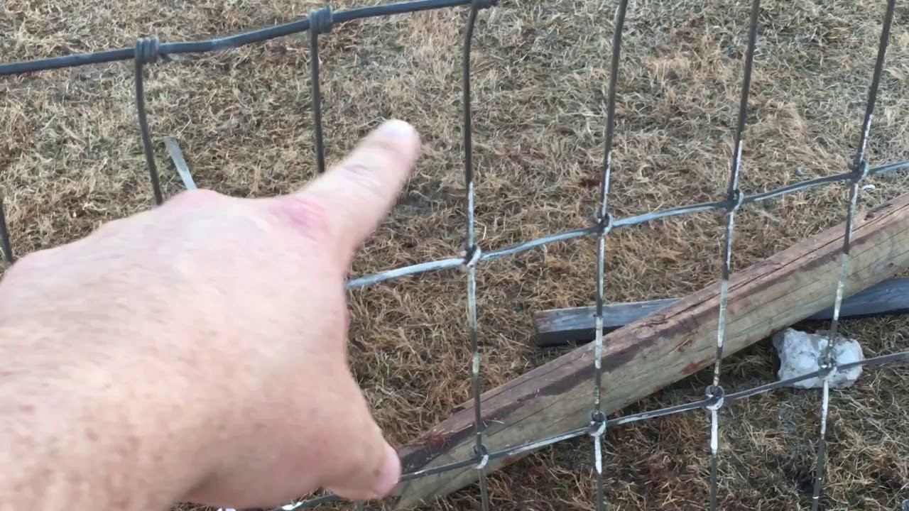 Homemade Woven Wire Unroller ~ Field Fencing De Reeler 