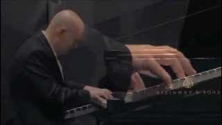 Steven Spooner plays Amazing Grace