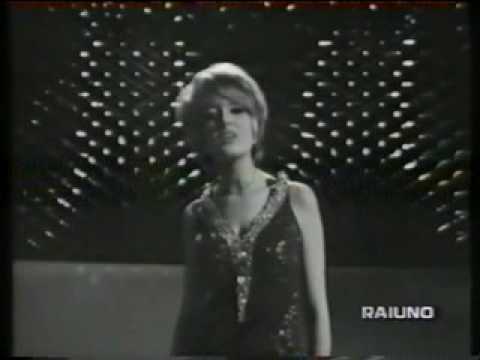 Mina sings _ Gorni Kramer _ 1966 Live