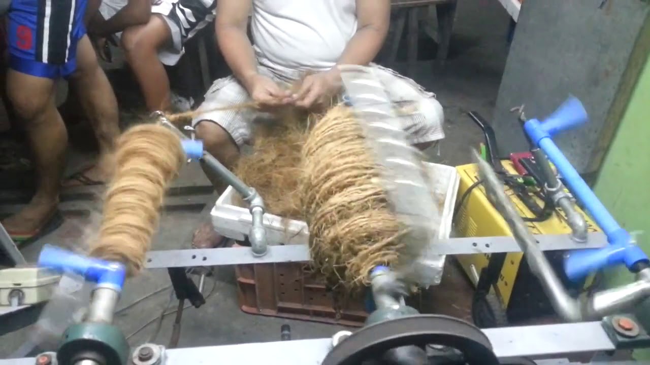 Dennis Bien Coco Coir Rope Machine - YouTube