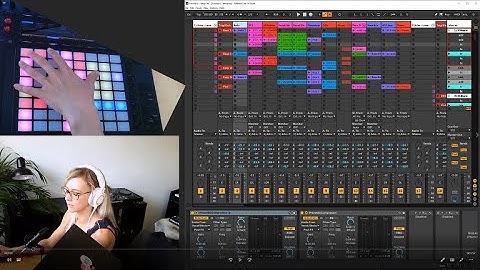 Introduction to playing clips and sessions in Ableton Live session view with the Push 2