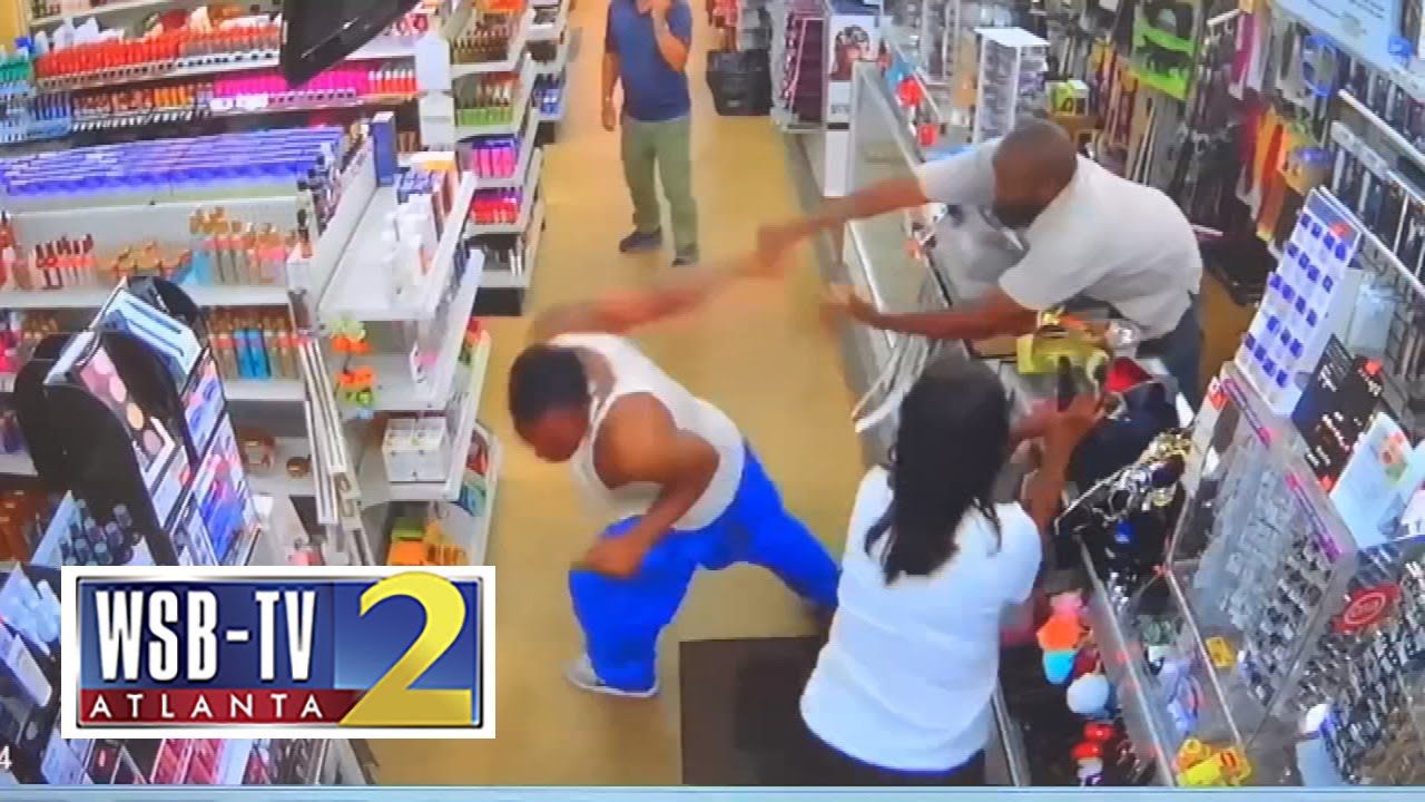 videos for cats Bold thief caught on camera stealing cash from beauty supply store