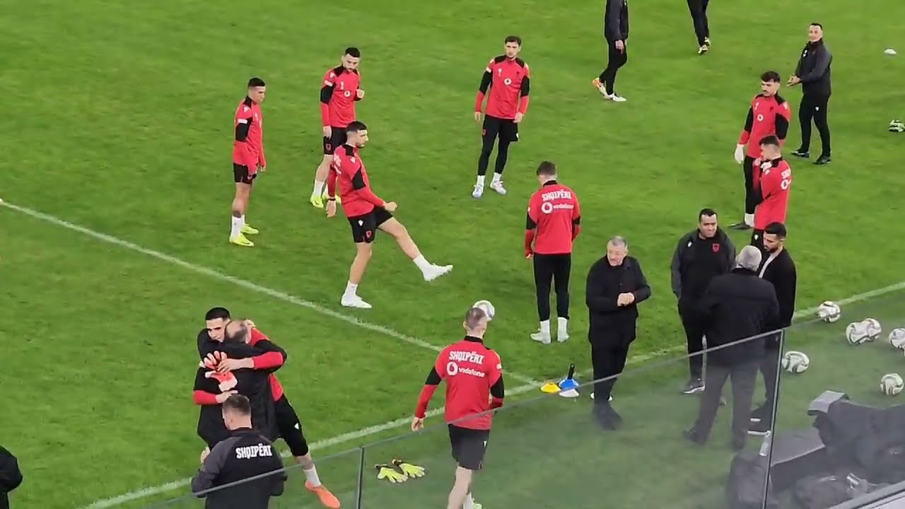 Kombëtarja zhvillon stërvitjen e fundit në prag të duelit ndaj Çekisë