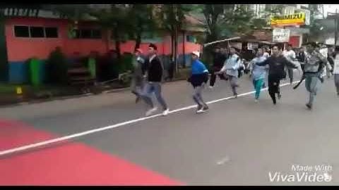 Chord Anjal Gerot Gores Gesekan lagukemenangantawuran - YouTube