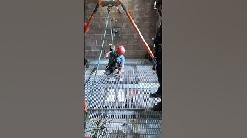 Making entry into a confined space #roperescuetech #firefighter #confinedspace #rescue