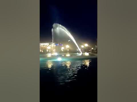 Поют фантаны в Ереване - YouTube
