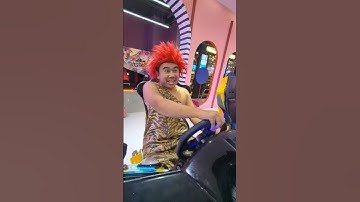 Outrun car racing arcade machine