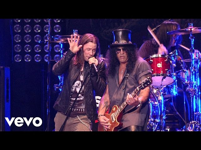 Slash (Feat. Myles Kennedy) - Standing In The Sun