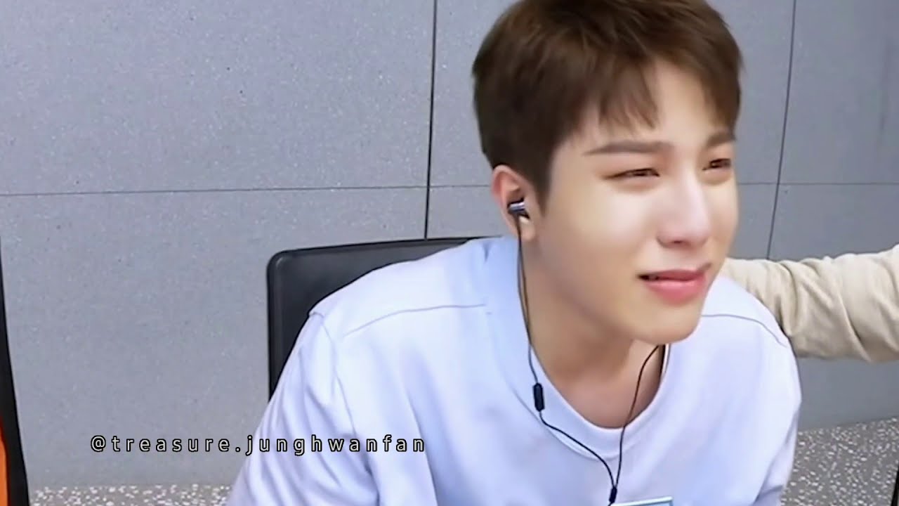 Being junghwan treasure is not easy/menjadi treasure junghwan tidak mudah