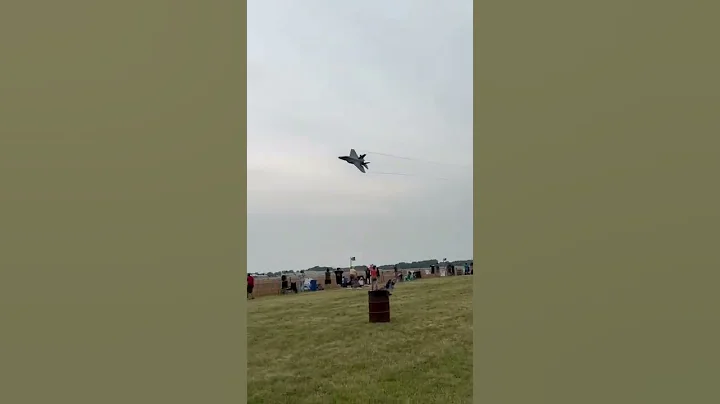 F-35 high speed pass