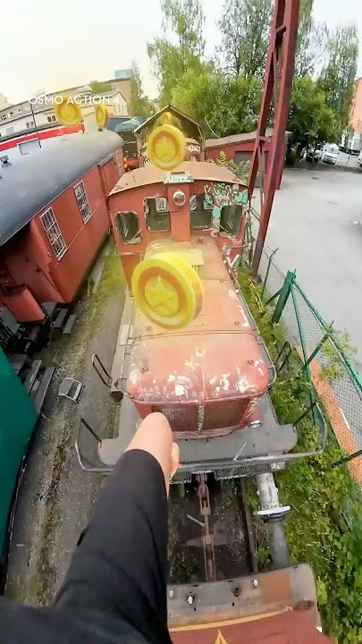 When you take Subway Surfers too seriously 🏃‍♂️ DJI Osmo Action 4 🎬 @olivernordin #parkour