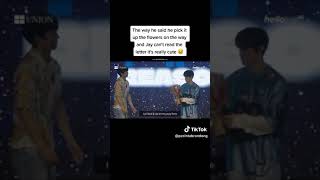 Na Kam Den Come To Jay Chang Fan Meeting & Give Bunch Of Flower To Jay Chang